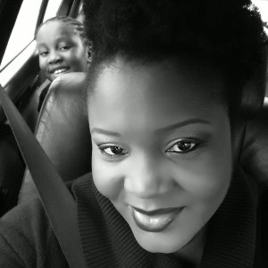 Imani was behind me but managed to give her really warm smile :) that I <3